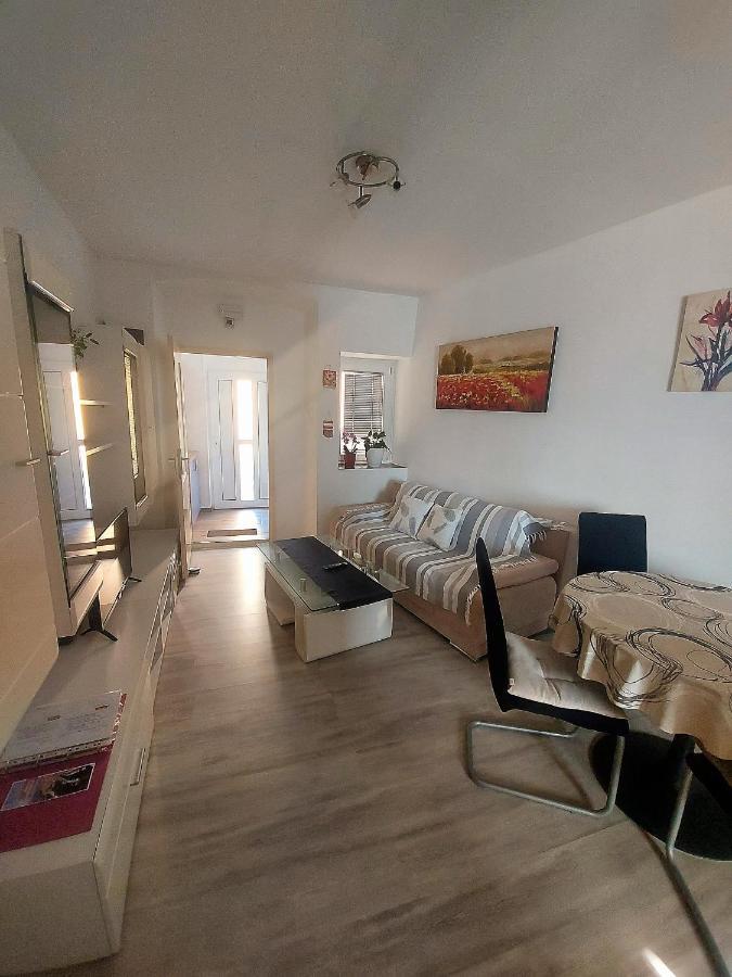 Apartma_Samy Izola Exteriör bild